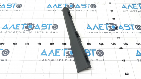 Ornamente montanți față, stânga mijloc, Audi Q5 8R 09-17, gri