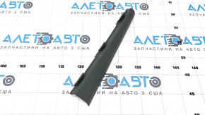 Ornamente montanți față, dreapta mijloc, Audi Q5 8R 09-17, gri
