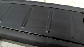 Накладка проема багажника внутренняя нижняя Tesla Model X 22-26 черная, затерта, царапины