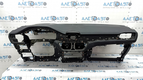 Bord Ford Escape MK4 23-25 fără airbag, 3 difuzoare și proiecție, Bang & Olufsen, cu ornamente, zgârieturi