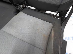 Задний ряд сидений 2 ряд левое Ford Escape MK3 17-19 ткань черно-серое, с ремнем, ржавчина, примято, под химчистку