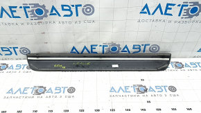 Накладка порога внешняя передняя правая Audi Q5 8R 09-17 черная, царапины