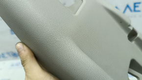 Накладка центральной стойки верхняя ремень правая Subaru Impreza 17-23 GK серая, потерта