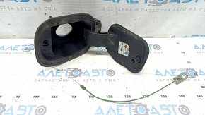 Корпус лючка бензобака Ford Escape MK4 23-26 hybrid сломано крепление