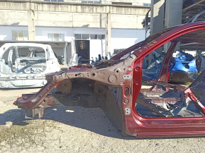 Panou lateral stânga față al unui Honda Accord 13-17, roșu