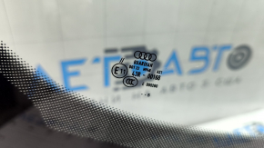 Лобовое стекло Audi Q5 8R 13-17 рест под датчик дождя, песок, царапина