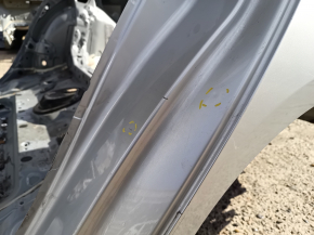 Aripă spate stânga Toyota Prius 50 19-22 sub BSM pe caroserie, argintiu, cu proeminențe