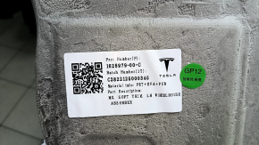 Шумоизоляция арки задняя левая Tesla Model X 22-26 потертость, под чистку