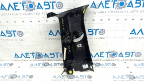 Ornament stâlp spate dreapta în fața geamului, Jeep Grand Cherokee WL 21-25, negru, cu ornamente, zgârieturi
