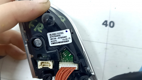 Кнопки управления на руле Audi Q5 8R 13-17