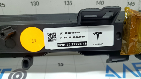 Щиток приборов Tesla Model X 22-26 32к, трещина