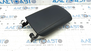 Подлокотник в сборе Jeep Grand Cherokee WL 21-26 кожа наппа черная, вмятины, потерт