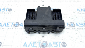 Блок предохранителей подкапотный Ford Fusion mk5 17-20 hybrid, plug-in, надломан корпус