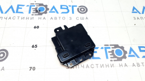 USB Hub центральной консоли Tesla Model X 22-26