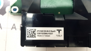USB Hub центральной консоли Tesla Model X 22-26 задний