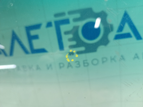 Лобовое стекло Lexus RX300 RX330 RX350 RX400h 04-08 под датчик дождя, песок, воздух по кромке, сколы, царапины