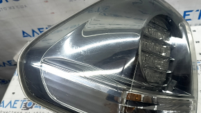Фонарь внешний крыло левый Lexus RX350 RX400h 06-07 темный, царапины
