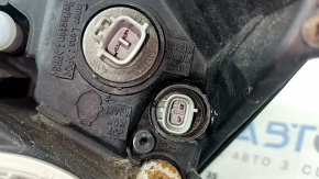 Фара передняя правая в сборе Lexus RX300 RX330 RX350 RX400h 04-09 ксенон AFS, светлая, под полировку, сломано крепление