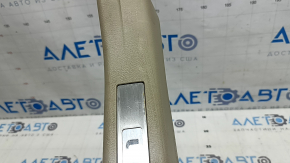 Накладка порога с подсветкой задняя правая Lexus RX300 RX330 RX350 RX400h 04-08 беж, хром, с подсветкой, царапины, побелел пластик, вмятина