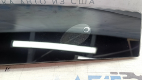 Накладка центральной стойки наружняя правая Tesla Model 3 18- с камерой и блоком, царапины