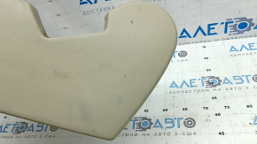 Накладка пассажирского сидения боковая левая Lexus RX300 RX330 RX350 RX400h 04-08 бежевая, трещины в креплениях, царапины, под чистку
