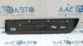 Накладка двери нижняя задняя правая BMW X3 F25 11-17 M-Sport, песок, царапины