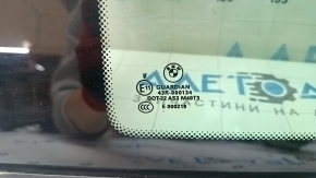 Форточка глухое стекло задняя левая BMW X3 F25 11-17 тонировка, черный глянец, надрыв уплотнителя