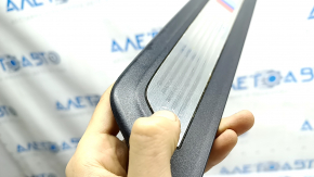 Ornament prag ușă stânga față exterioară pentru BMW X3 F25 11-17, negru cu inserție cromată, M-Sport, zgârieturi pe crom