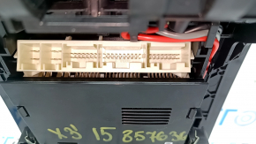 Плафон освещения передний BMW X3 F25 15-17 под панораму с кнопкой SOS, черный, царапины на стекле)