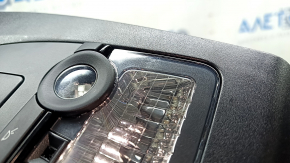 Плафон освещения передний BMW X3 F25 15-17 под панораму с кнопкой SOS, черный, царапины на стекле)