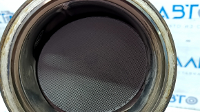 Plasa convertorului catalitic BMW X5 G05 19-23 3.0T este ruptă