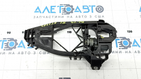 Механизм ручки двери задней левой Audi A6 C8 19-24 без тросика, сломано крепление