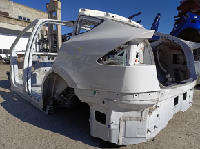 Четверть крыло задняя левая Tesla Model X 22-26 белая PPSW, на кузове