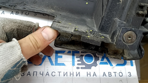 Порог левый Jeep Grand Cherokee WL 22-26 графит, примят, надорван, сломаны крепления, царапины