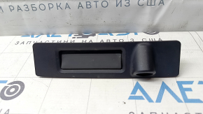 Ручка с кнопкой открытия крышки багажника наружная Tesla Model 3 18- сломано крепление