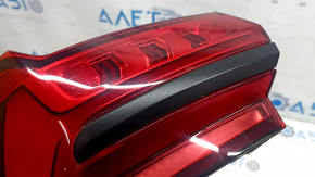 Фонарь внешний крыло правый Audi A6 C8 19-24 без анимации с хром молдингом, окрашен, царапины