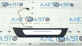 Накладка порога внешняя задняя правая Audi A6 C8 19-25 черная с хром вставкой и подсветкой, царапины