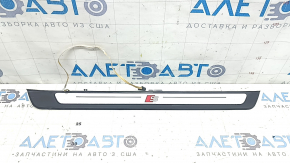 Ornamente prag exterior Audi A6 C8 19-25 negre cu inserție cromată și iluminare din spate, S-Line, zgârieturi