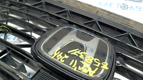 Решетка радиатора grill Honda Accord 23-26 в сборе, с эмблемой, песок, царапины