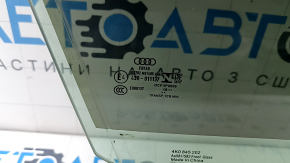 Стекло двери передней правой Audi A6 C8 19-24 песок