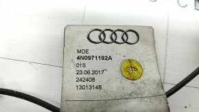 Проводка камеры переднего вида Audi A6 C8 19-24 в решетке
