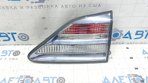 Фонарь внутренний крышка багажника правый Lexus RX450h 10-12 дорест, под полировку