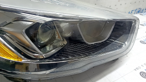 Фара передняя правая Ford Escape MK3 17-19 рест галоген+led, светлая, без крепления, царапины, потертости, сломано крепление