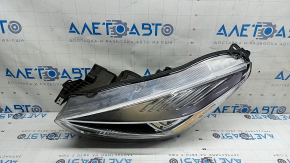 Фара передняя левая в сборе Ford Escape MK3 17-19 рест, галоген+led, светлая, без крепления, песок, потертости, царапины