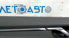 Обшивка двери карточка задняя левая Audi Q3 83A 19-25 черная, вставка черная кожа, подлокотник черная кожа, хром молдинги, с ручкой, молдинг под ручку графит, Bang&Olufsen, под чистку