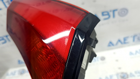 Фонарь нижний бампер правый Toyota Prius 50 19-22 царапины