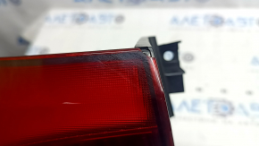 Фонарь нижний бампер левый Toyota Prius 50 19-22 царапины, скол