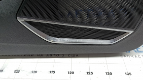 Ansamblu panou ușă stânga față pentru Audi Q3 83A 19-25, negru, inserție piele neagră, cotieră piele neagră, mulaje cromate, cu mâner, stil Bang & Olufsen, pentru curățare
