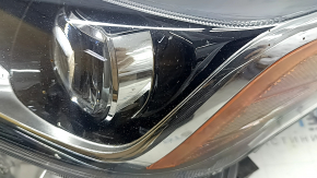 Фара передняя левая в сборе Toyota Prius 50 19-22 LED, под полировку