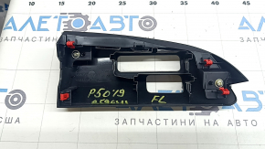Накладка торпеды левая Toyota Prius 50 17-22 черный глянец, царапины